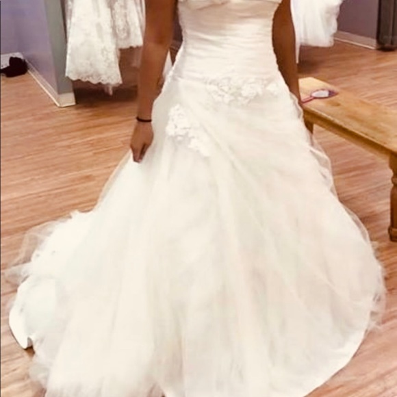 MODECA...Wedding Dress...size 12...ivory...NWT - Picture 2 of 8